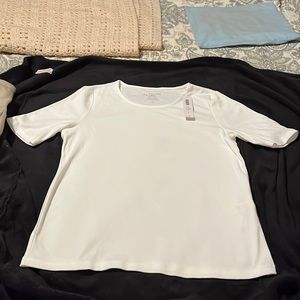 Chicos Short Sleeve t-shirt